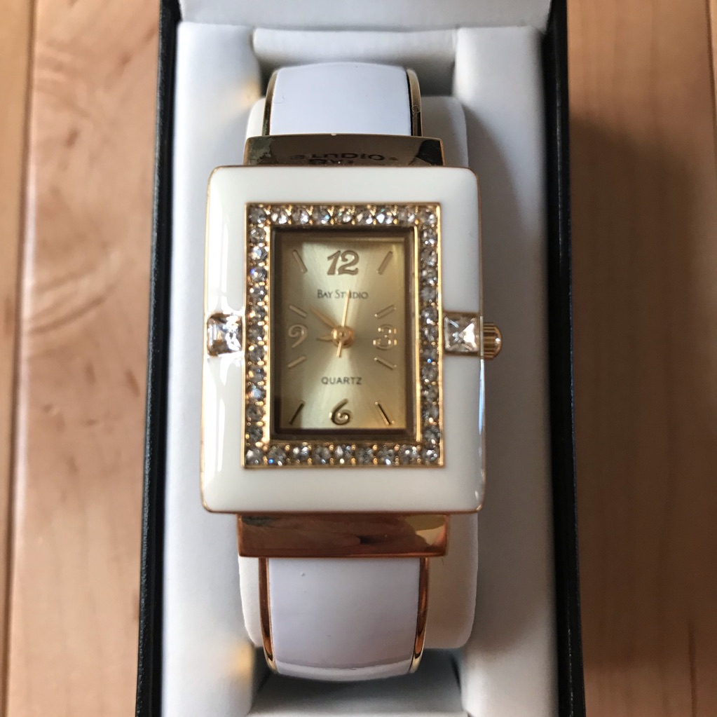 Nwt Bay Studio Watch 30$